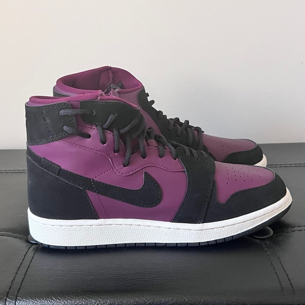 NIKE Jordan 1 High BRAND NEW *RARE* Women's 7.5